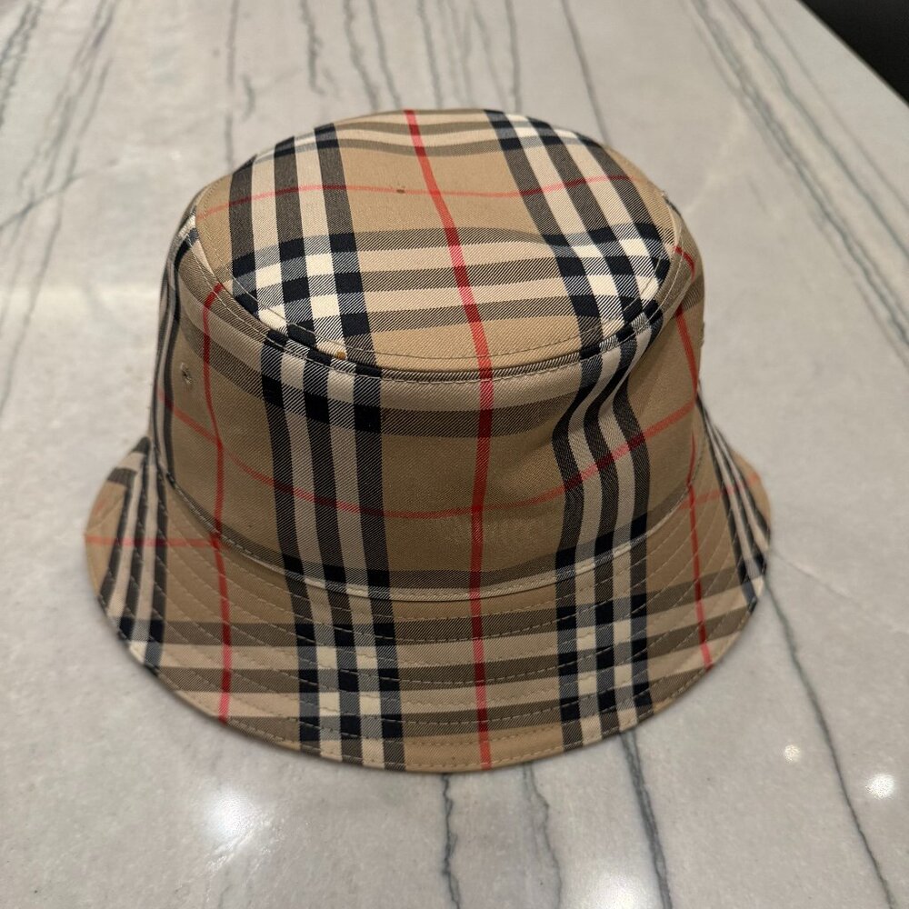 Burberry Vintage Check Bucket Hat